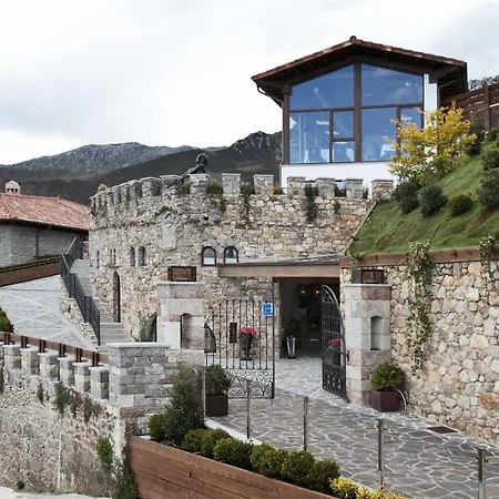 Puebloastur Eco & Gran Lujo 5* Cofiño