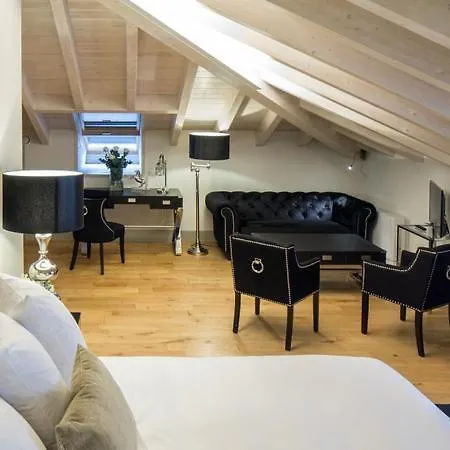 Puebloastur Eco & Gran Lujo Hotel